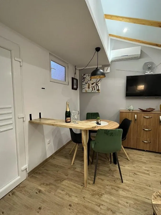 E & E Studio Deluxe Hotell Trogir Kroatien