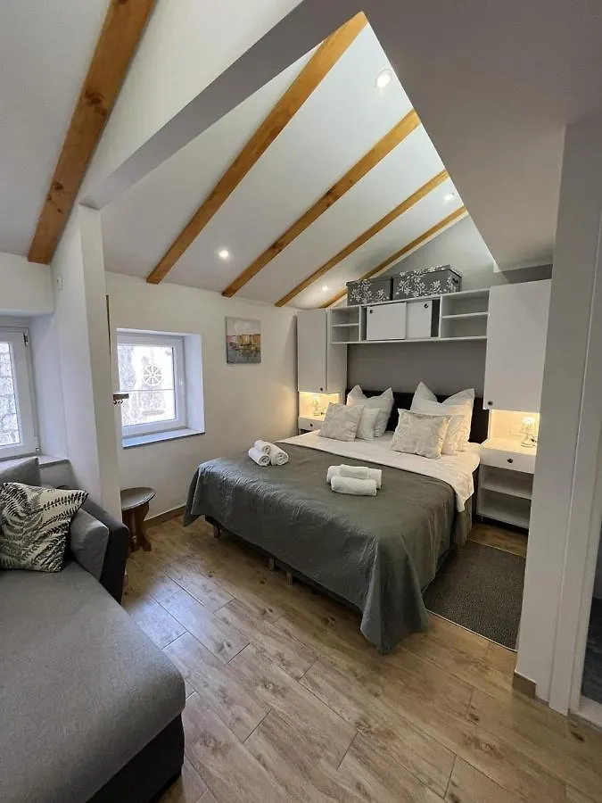 E & E Studio Deluxe Hotell Trogir